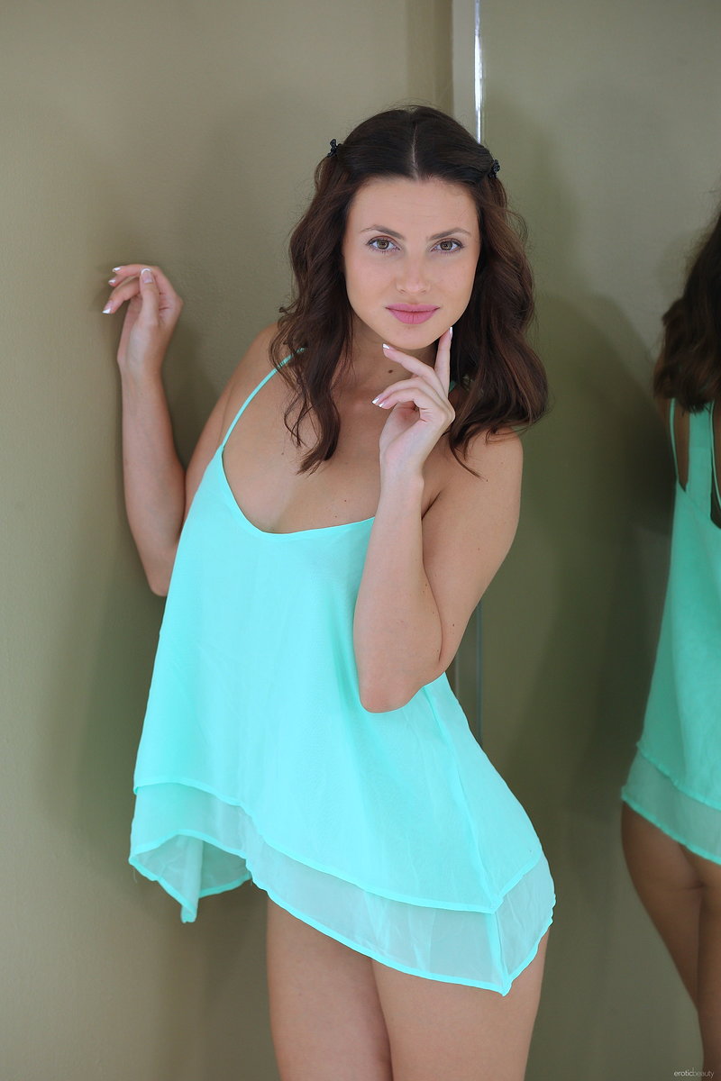 Алена, 21 год, 2 размер груди